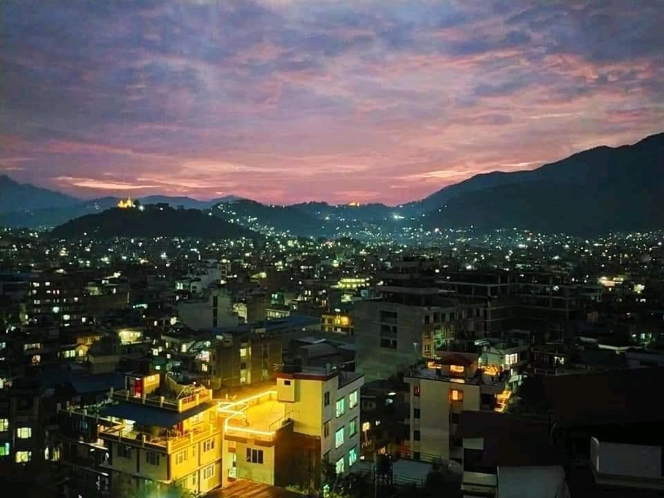 Yog Hostel กาฐมาณฑุ ภายนอก รูปภาพ