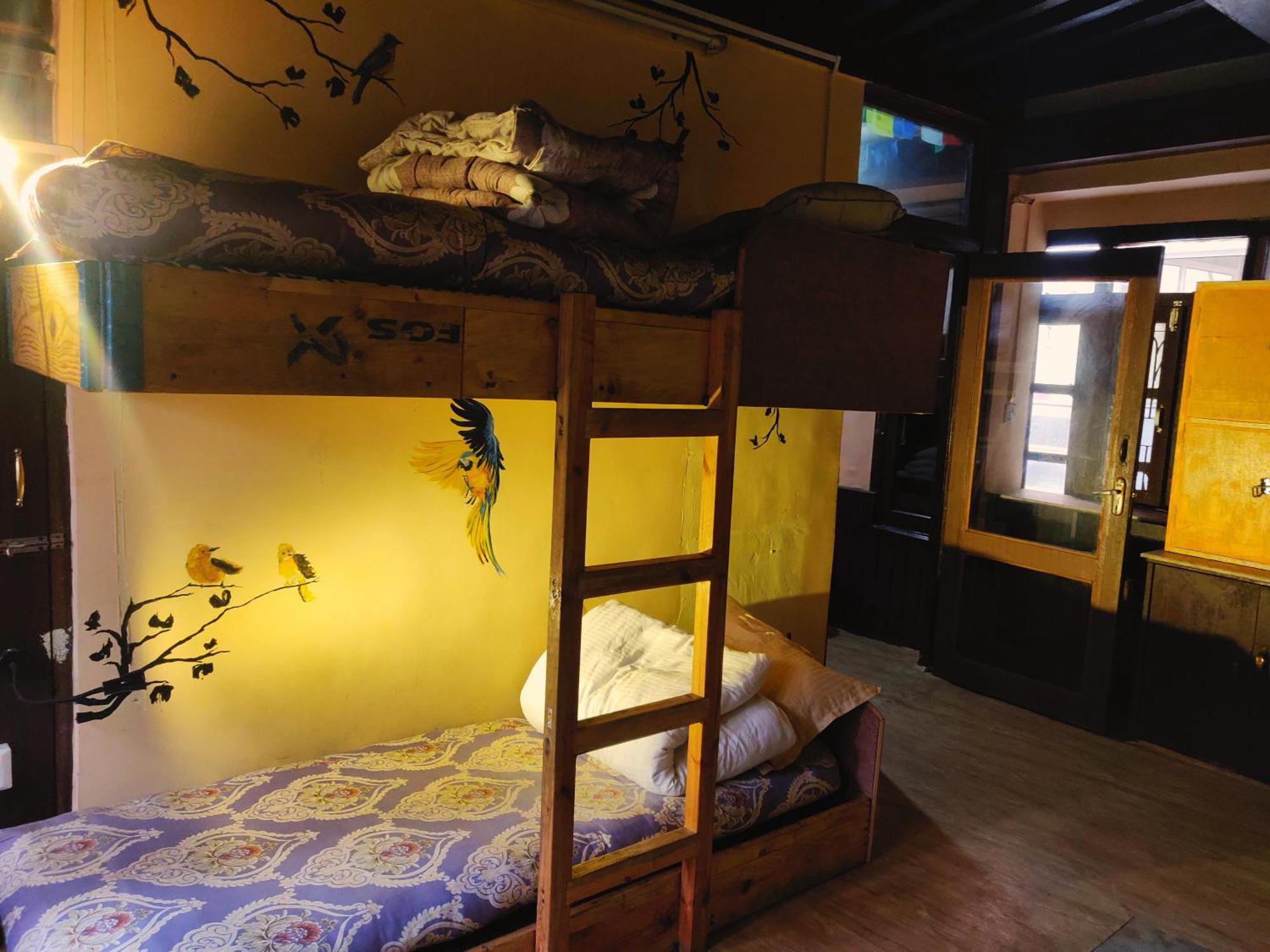 Yog Hostel กาฐมาณฑุ ห้อง รูปภาพ